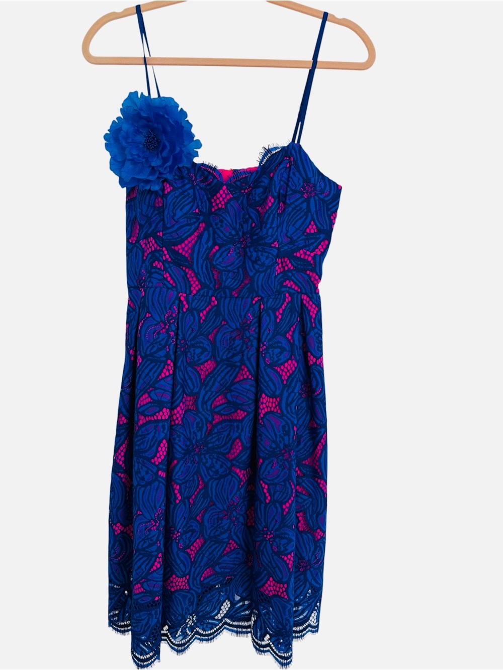 Lilly Pulitzer Blue Lace Dress with Pink Underlay & Floral Accent Size 8 NWT